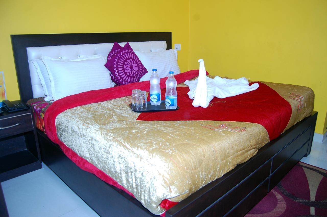Hotel Devbhoomi Inn Rishīkesh Zewnętrze zdjęcie