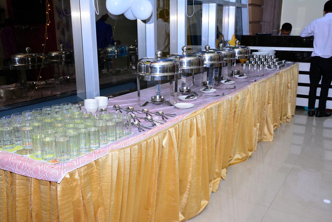 Hotel Devbhoomi Inn Rishīkesh Zewnętrze zdjęcie
