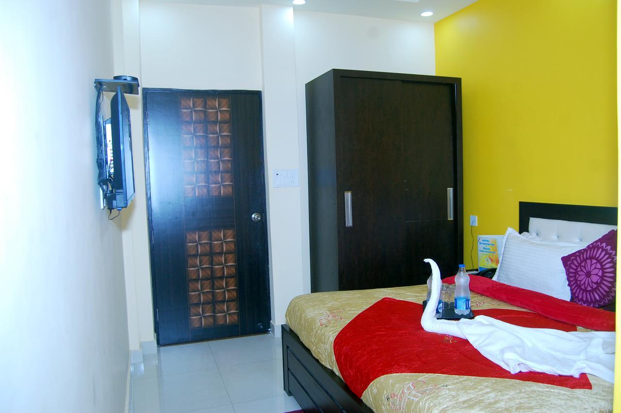 Hotel Devbhoomi Inn Rishīkesh Zewnętrze zdjęcie