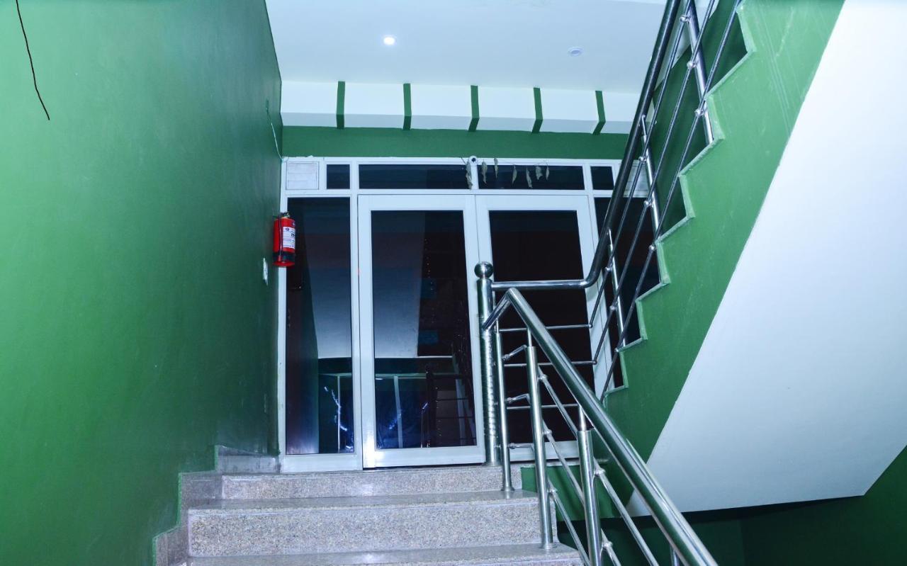 Hotel Devbhoomi Inn Rishīkesh Zewnętrze zdjęcie